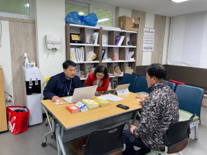 대구 군위전통시장 내 소상공인 찾아가는 상담소 운영