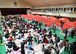 영양군 산불피해 지역, 구호물품 지원 이어져