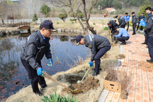 동해해경청, 제 80회 기념 식목일 행사