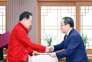 ‘행정전문가’ 홍성주 신임 대구 경제부시장 취임