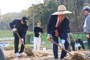 대구 수성구, 씨 뿌리면서 이웃간 정도 무럭무럭