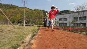 청도 신화랑풍류마을 ‘맨발걷기 힐링 명소’