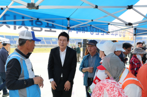 “활기찬 노후 응원”…경북 노인건강 대축제 성황