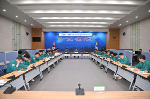 경북도 간부공무원, 휴일 반납하고 산불복구 온 힘