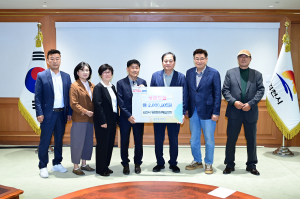 김천시농업인단체연합회ㆍ후계농업경영인 김천시연합회, 이웃사랑 성금 전달