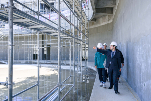 대구제2빙상장 공사현장 찾은 김정기 대행