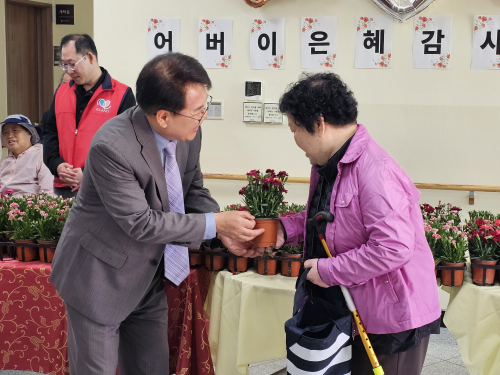 <포토> 감사와 존경을 담아