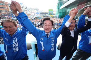 박정희, “나쁜 사람이나 공은 인정” “TK가 낳은 세계적 지도자”
