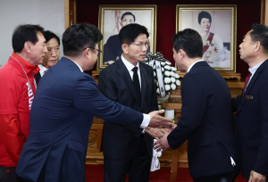 김문수, TK 순회 
