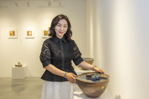‘20년 만에 이룬 꿈’ 진해주 작가 첫 개인전