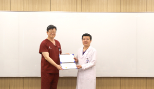 에스포항병원, 캄보디아 신경외과 전문의 쎙 쌈낭 3개월 연수 수료