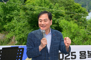 김천 용복ㆍ신평마을, 단오 맞아 전통 줄다리기 행사 성황