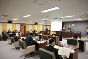 청도군의회, 추경안 6733억 심의 의결