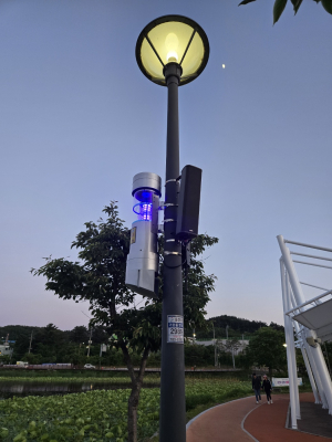 ‘해충박멸’ 울진군, 연호정 공원 내 포충기 설치