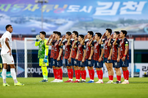 ‘포항전 5연승’ 김천상무, 무승 사슬 끊고 4위 도약 성공