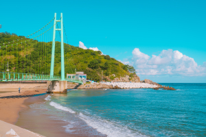“여름엔 떠나요…울진 망양정 해수욕장ㆍ영덕 블루로드로”