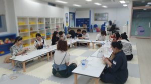 울진군, 공동육아나눔터 라탄공예체험 운영