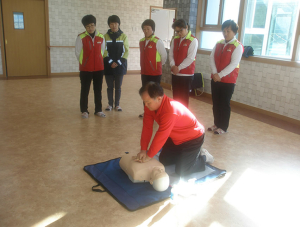 경산소방서 자인여성의용소방대, 119생명지킴이 봉사단 활동