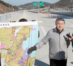 “‘사통팔달’ 포항교통망 혁명 기대”