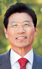 “목사님 사모님! 특식 먹고 힘내세요”