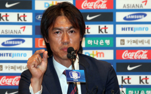 홍명보 감독 “한국형 전술로 월드컵 본선 승부수”