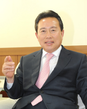 “예천군, 새해엔 산업곤충 메카 ‘우뚝’”