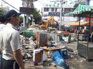 죽도시장 노점상 철거 ‘일단락’