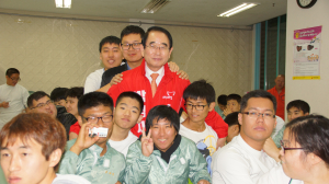 “약자의 편에 서겠다”