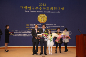 강석호 의원, 올해 우수국회의원‘대상’수상