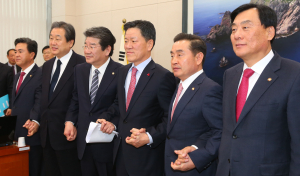 철도노조 파업철회 극적합의…국회내 소위구성 의결