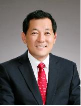 역동적 靑馬 기운 솟아올라라