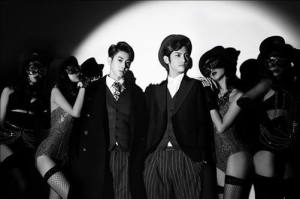 동방신기 ‘데뷔 10주년, 새 시도’