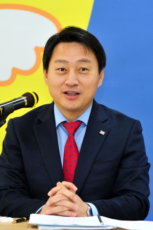 “포항 위해 봉사하겠다”