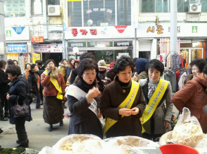 ‘설 장보기는 전통시장에서’