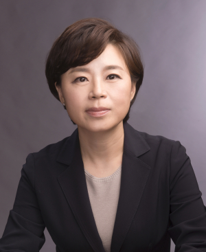 김정재 “참신한 이미지 가진 역동성 인물”