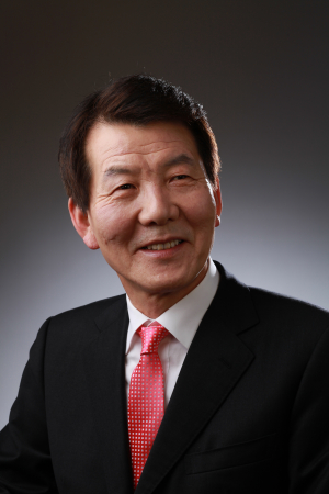 최영식 “민생과 부딪혀 보고 싶었다”
