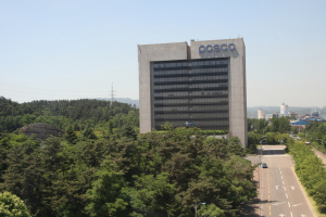 포스코건설·엔지니어링 ‘통폐합說’