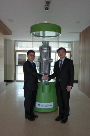 韓원자력문화재단 ‘원자로모형’ 기증