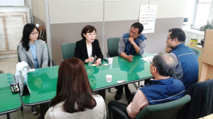 김정재, 포항시청 방문…노조 관계자 격려