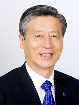 한동수, 애도 동참 ‘조용한 선거’ 전개