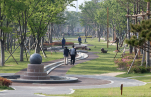 친환경 녹색도시, 역발상으로 꽃 피웠다