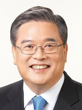 우동기 “흑색선전 없는 공명선거 치를 것”