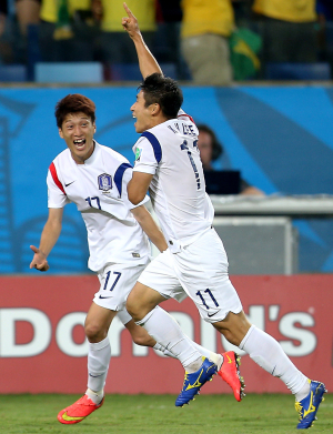 韓 축구 매운맛 보여주다