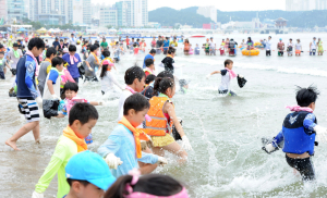 “올 여름 휴가, 포항서 보내자”