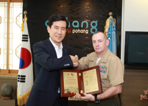캠프무적 워커 부대장, 이임 인사차 市 방문