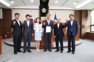 한ㆍ중 FTA 농 업 협상 제외 결의안  채택