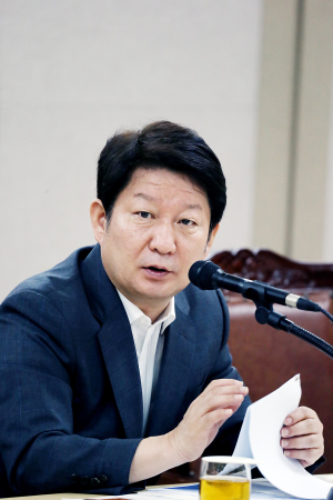 “서민경제 살리기, 선제적 대응” 당부