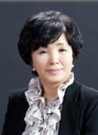 “일부러 경주마 때려 보험금 수령”
