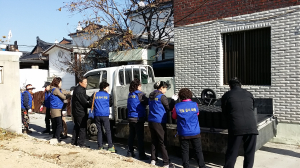영주시 휴전2동 바르게살기위, 소외계층에 연탄 전달
