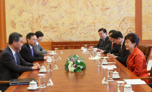 朴 대통령 “한-홍콩, 관계 발전 잠재력 커져”